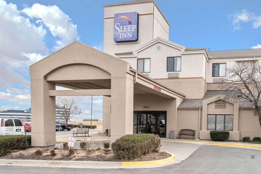 Inn Sleep Kansas International Airport 2*